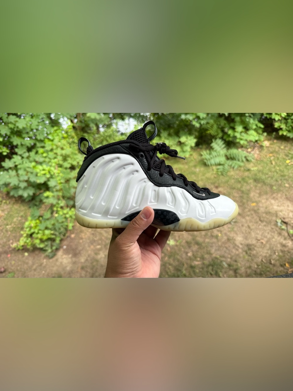 Nike Little Posite One QS GS DV2238-100 White Black Foamposite Size 6Y Women 7.5